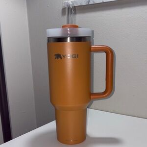 Yogi 40 Oz Orange Travel Mug with Handle